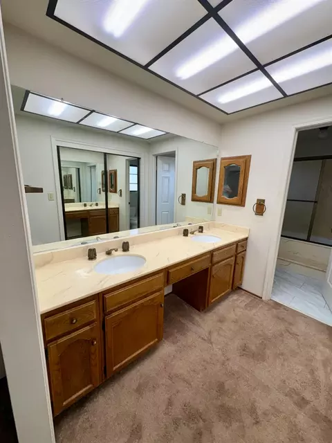 Bath - 6029 Mount Hamilton Ct, Castro Valley, CA 94552 photo 2 of 5