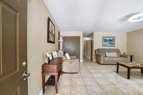 Entry Way - 216 Barros St, Patterson, CA 95363 photo 1 of 1
