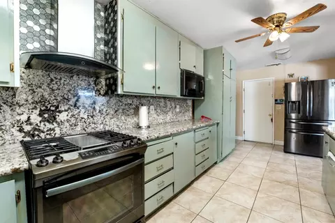 Kitchen - 216 Barros St, Patterson, CA 95363 photo 1 of 3