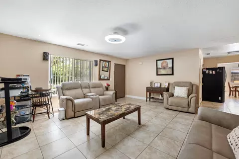 Living - 216 Barros St, Patterson, CA 95363 photo 2 of 2
