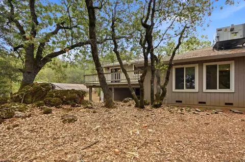 Exterior - 2121 American River Trl, Cool, CA 95614 photo 4 of 7