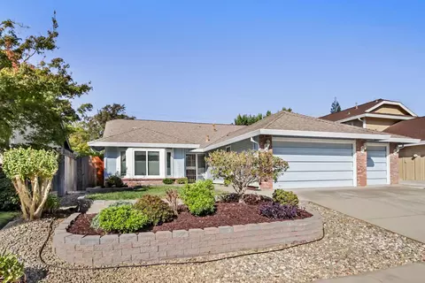 7480 Wynndel Way, Elk Grove, CA 95758