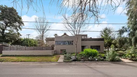 Exterior - 1018 W Morris Ave, Modesto, CA 95350 photo 2 of 16