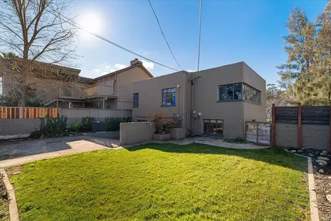 Exterior - 1018 W Morris Ave, Modesto, CA 95350 photo 16 of 16