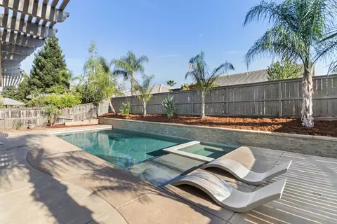 2564 Summerland Way, Roseville, CA 95747