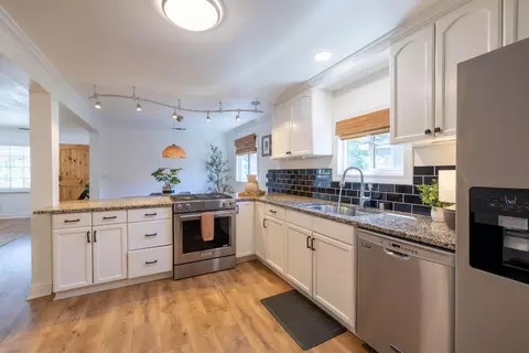 Kitchen - 222 D St, Lincoln, CA 95648 photo 2 of 2