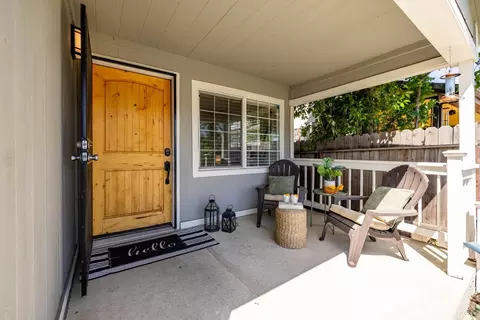 Exterior - 222 D St, Lincoln, CA 95648 photo 5 of 10