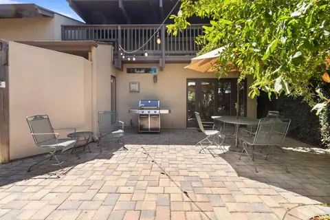 Exterior - 2436 Rivendell Ln, Davis, CA 95616 photo 10 of 17