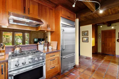 Kitchen - 2436 Rivendell Ln, Davis, CA 95616 photo 4 of 4