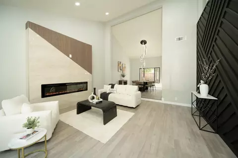Living - 513 Tarland Ln, Patterson, CA 95363 photo 1 of 5