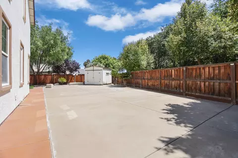 Exterior - 1892 Placid Dr, Tracy, CA 95304 photo 15 of 16