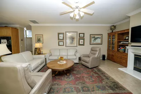 Living - 2813 Kingman Ct, Modesto, CA 95355 photo 7 of 7