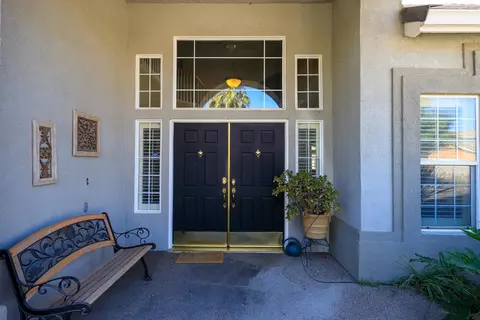 Entry Way - 2813 Kingman Ct, Modesto, CA 95355 photo 1 of 4