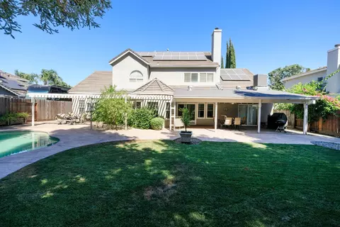 Exterior - 2813 Kingman Ct, Modesto, CA 95355 photo 8 of 14