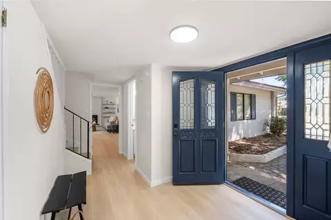 Entry Way - 4121 Vista Way, Davis, CA 95618 photo 1 of 2