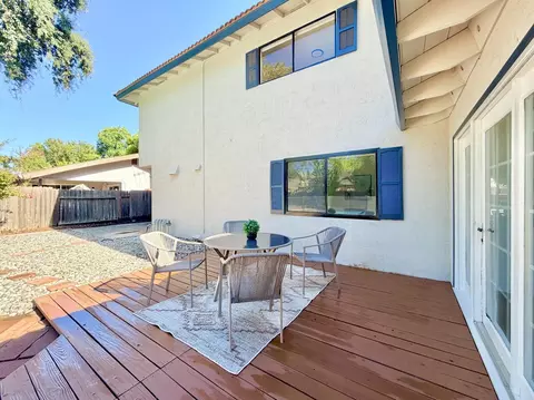 Exterior - 4121 Vista Way, Davis, CA 95618 photo 4 of 13
