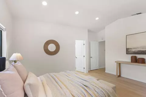 Bedroom - 4121 Vista Way, Davis, CA 95618 photo 3 of 9