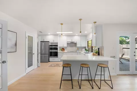 Kitchen - 4121 Vista Way, Davis, CA 95618 photo 1 of 4