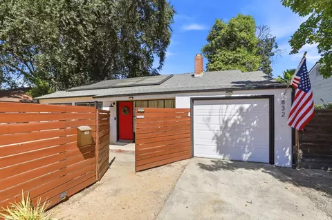 Exterior - 832 L St, Davis, CA 95616 photo 11 of 12