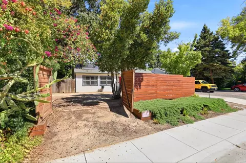 Exterior - 832 L St, Davis, CA 95616 photo 12 of 12