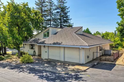 14891 Lago Dr, Rancho Murieta, CA 95683