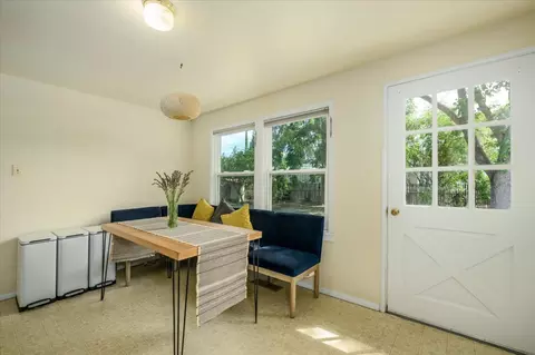 Dining - 213 Main St, Winters, CA 95694 photo 2 of 2