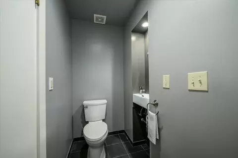 Bath - 213 Main St, Winters, CA 95694 photo 1 of 4