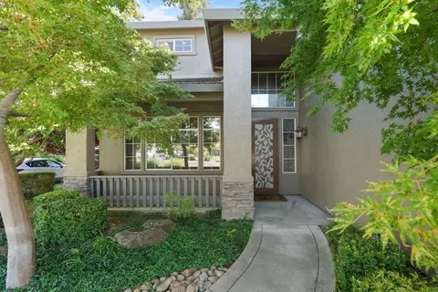 Exterior - 1544 Jasmine Way, Lodi, CA 95242 photo 3 of 10