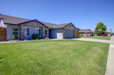 Exterior - 19781 1st St, Hilmar, CA 95324 photo 2 of 12