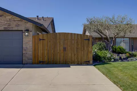 Exterior - 19781 1st St, Hilmar, CA 95324 photo 3 of 12