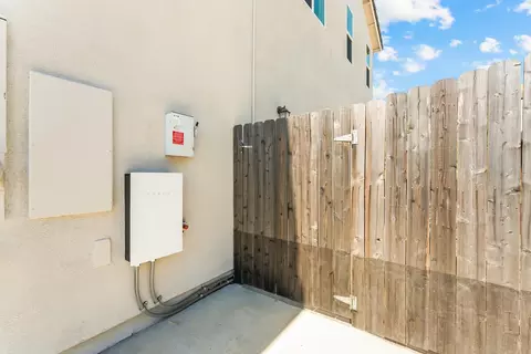 Exterior - 3166 Sofia Dr, Lincoln, CA 95648 photo 11 of 11