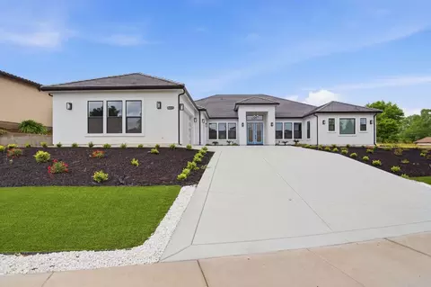 10221 Savannah Ct, Oakdale, CA 95361