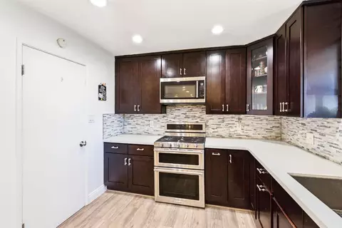 Kitchen - 5108 Laurelview Ave, Carmichael, CA 95608 photo 5 of 5