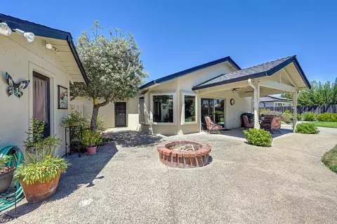 Exterior - 724 Vera Ave, Ripon, CA 95366 photo 12 of 22