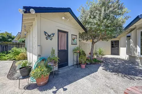 Exterior - 724 Vera Ave, Ripon, CA 95366 photo 13 of 22