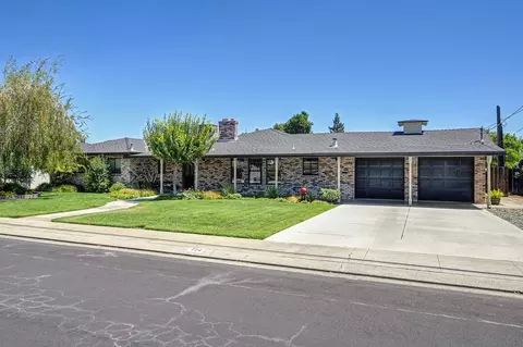 Exterior - 724 Vera Ave, Ripon, CA 95366 photo 3 of 22