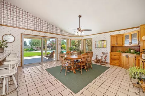 Dining - 724 Vera Ave, Ripon, CA 95366 photo 3 of 6