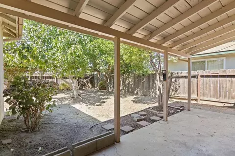Exterior - 335 Jason St, Manteca, CA 95336 photo 5 of 10