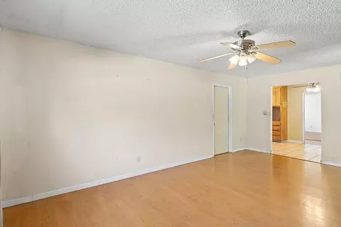 Living - 335 Jason St, Manteca, CA 95336 photo 7 of 7