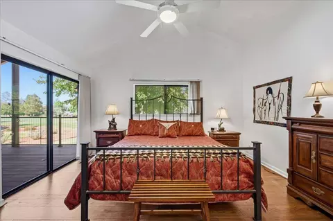 Bedroom - 11306 Ringtail Rd, Penn Valley, CA 95946 photo 2 of 5