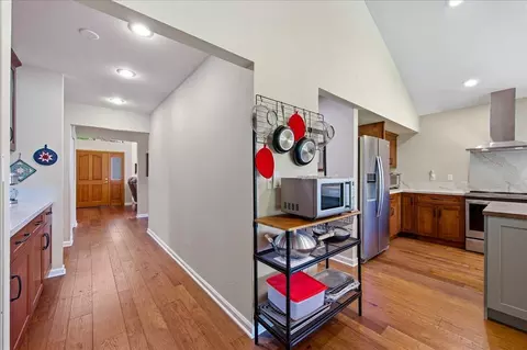 Entry Way - 11306 Ringtail Rd, Penn Valley, CA 95946 photo 7 of 11