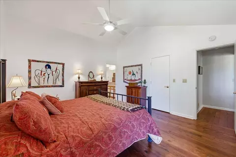 Bedroom - 11306 Ringtail Rd, Penn Valley, CA 95946 photo 3 of 5