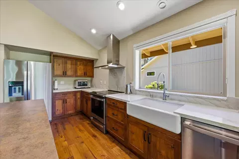 Kitchen - 11306 Ringtail Rd, Penn Valley, CA 95946 photo 7 of 10
