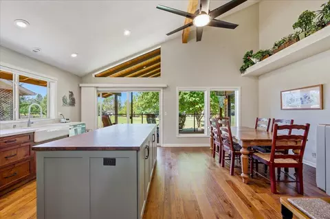 Kitchen - 11306 Ringtail Rd, Penn Valley, CA 95946 photo 2 of 10