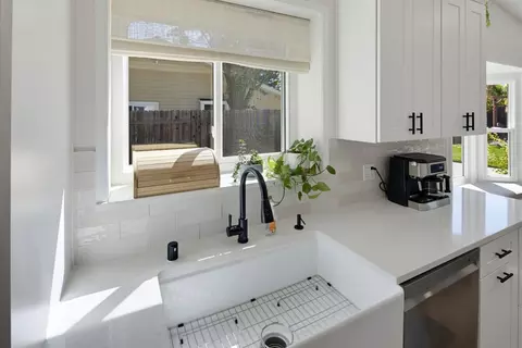 Kitchen - 9532 Central Ave, Folsom, CA 95630 photo 3 of 6