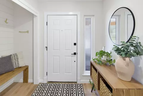 Entry Way - 9532 Central Ave, Folsom, CA 95630 photo 2 of 5