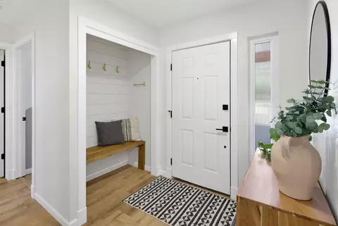 Entry Way - 9532 Central Ave, Folsom, CA 95630 photo 3 of 5