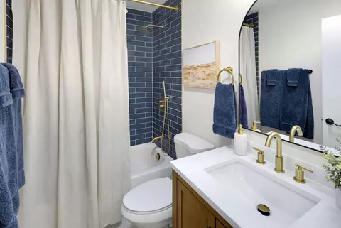 Bath - 9532 Central Ave, Folsom, CA 95630 photo 1 of 4