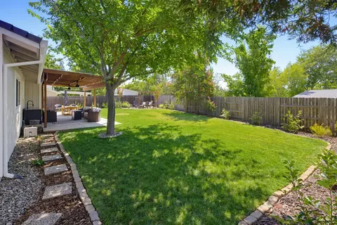 Exterior - 9532 Central Ave, Folsom, CA 95630 photo 15 of 19