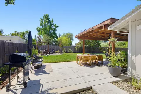 Exterior - 9532 Central Ave, Folsom, CA 95630 photo 6 of 19